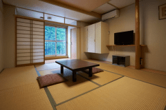 10畳和室（トイレ付）