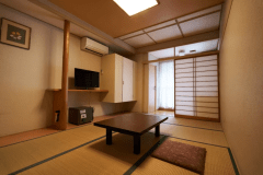 7.5畳和室（トイレ付）