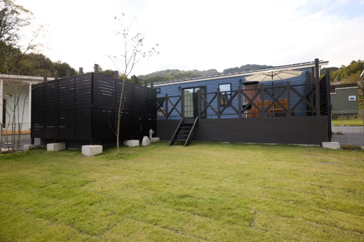 ドッグトレーラーハウスG