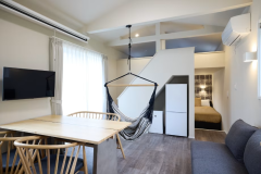 ドッグトレーラーハウスF ドッグトレーラーハウスF