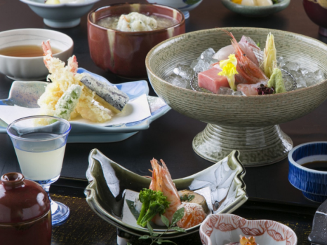 旬のダイニングの会席料理（料理写真はイメージ）
