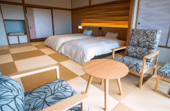 せんせん館：和ベッド15畳