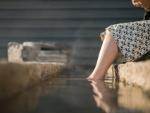 【検校川】の露天風呂の足湯