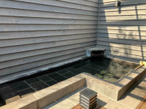 100インチのプロジェクター付き【三体川】山側の露天風呂付き客室／37㎡　⑧