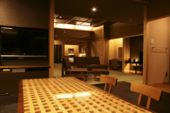 ヴィラ楽園 海の庭 Type E - 相楽 -/ 106号（リビングダイニング・和室）