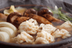 錦秋鱧と松茸、淡路玉葱のすき鍋 ※料理イメージ 錦秋鱧と松茸、淡路玉葱のすき鍋 ※料理イメージ