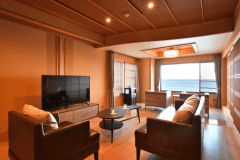 【5階】スイート「紫」・和室12畳+リビング