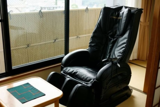 全客室にマッサージチェアーを完備致しております。