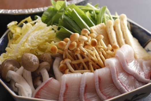客室露天風呂❙露天風呂付き客室で名湯を独占！旬の食材にこだわるお部屋食を心ゆくまで愉しむ ❙ 2食付
