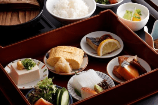 We will prepare breakfast using seasonal ingredients.