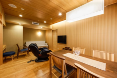 金泉◆带露天温泉的ジュニア套房◆檜木浴池◆95平方米