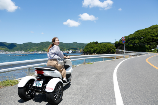 【カムカムレンタルサービス】3輪バイクのトライクは普通免許でOK。レンタカーも有（徒歩4分）