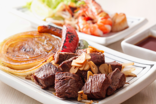 地元の名店・ぐりるエイトの鉄板焼ディナー<料理イメージ>