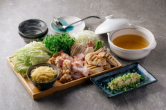 丸ごと大山どりの黄金鍋