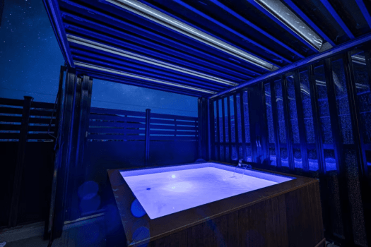 [Loft-Style Villa] Galaxy Stardust ■ Sleeps up to 4 ■ [Private Pool]