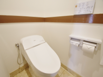 大きなベッドでのんびり！デラックス　キングルーム　禁煙