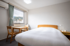 ダブルルーム（喫煙・禁煙）