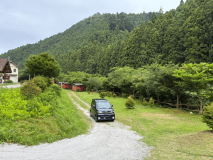 キャンプサイト