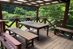 屋根付きのBBQスペース