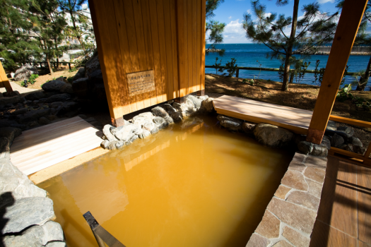 【くにうみの湯】湯巡り三昧、「スパテラス水月」にある、古茂江温泉の“赤湯”