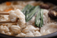 【鱧すき鍋】淡路島の郷土料理。地の玉葱とご一緒に。（イメージ）