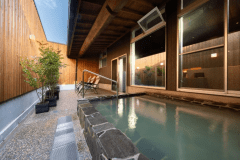 温浴施設MEGURIYU／露天風呂