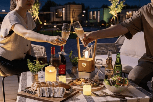 【記念日】ケーキとスパークリングでおしゃれに彩る♪「グランピング風アニバーサリープラン」（素泊まり）