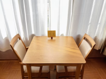 本館・ツインデラックス・広縁のテーブル