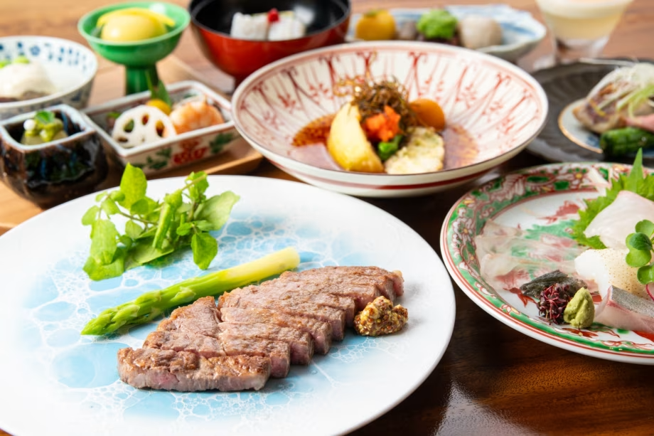 【夕食一例】旬の素材の季節感を生かした月替りの創作「柚富会席」 【夕食一例】旬の素材の季節感を生かした月替りの創作「柚富会席」