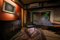 【アンティークルーム “朱” 】 【アンティークルーム “朱” 】