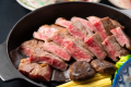 【夕食一例】きめ細かい霜降りと、まろやかでとろけるような風味を持つ「おおいた和牛」 【夕食一例】きめ細かい霜降りと、まろやかでとろけるような風味を持つ「おおいた和牛」