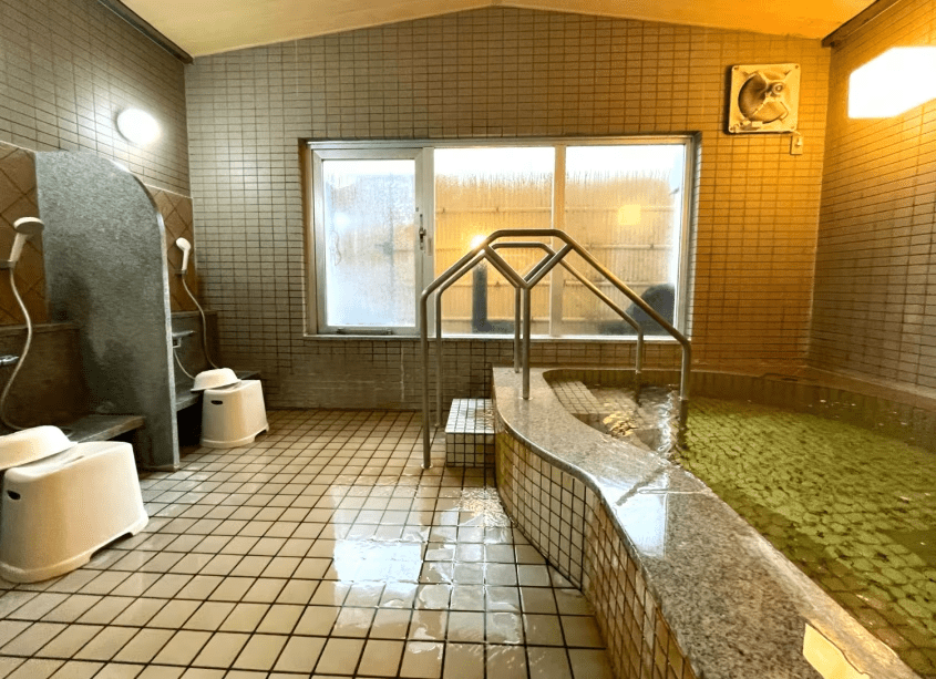 ◆【貸切風呂（家族風呂）】ご家族やご夫婦、水入らずの時間をゆっくりと楽しめます。（有料予約制）