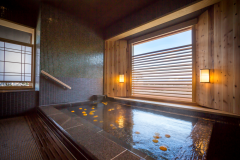 季節を感じる暦湯をお愉しみ下さい（写真は冬の柚子風呂）