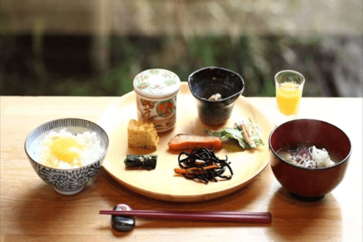 【田舎の朝食ビュッフェ】約40種類の地元の食材をふんだんに使用したカラダに優しい朝ごはん