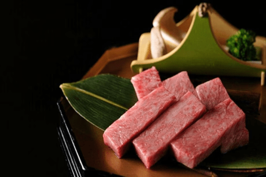 【前沢牛サーロインステーキ】国内最上級の肉質、Ａ5ランクの上質な部分をご堪能ください