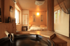 【特別室】223号室　あけび　プライベートを重視した内風呂のお籠もり部屋です。