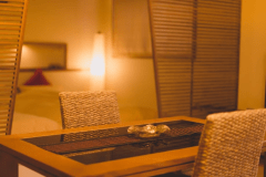 【だんぶり長者　207号室】部屋食なので、気兼ねせずに夕食をお楽しみください。