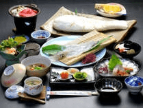 【★直前予約にオススメ！】スタンダード！なのに活きイカと佐賀牛を！商標登録、鯛の塩釜付き（お食事処）【大浴場には海を一望できる極上サウナ】