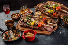 【BBQ：お食事例】旬の食材や必要なアイテムを取りそろえた「オリフBBQ」