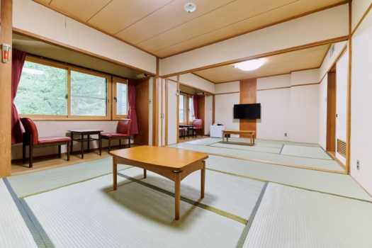 【大部屋3階】（山側）