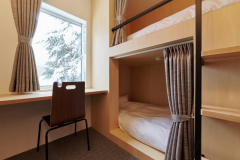 相部屋　2段ベッド　2名1室