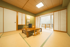 窓から四万十川源流の見える『和室10畳（アウトバス・禁煙ルーム）』B