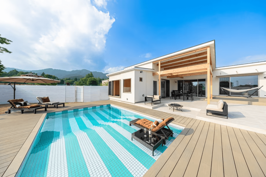 【Room Only】Enjoy breathtaking views of Mt. Fuji in a private villa all to yourself &ndash; a unique getaway to freely enjoy with family and friends.