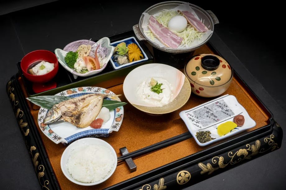 【朝食のみ】旅先だけの贅沢な朝食♪中屋お手製の逸品に真心を込めて...《個室食事処》