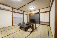 和室10畳+応接間《2点式ユニットバス》