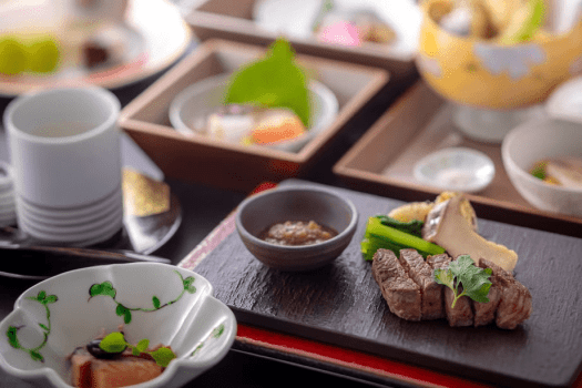 【ルームサービスディナー】ご当地牛のステーキ（イメージ）