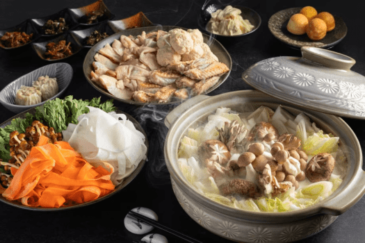 【1泊2食付】日光・那須エリアの食材を愉しむ『選べる2種の鍋料理』～しゃぶしゃぶ鍋 or 胡麻豆乳鍋～【愛犬と過ごす・関東エリア最大級のプライベートドッグヴィラ】