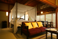 数寄屋造り離れ/泉亭