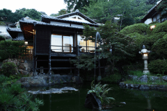 数寄屋造り離れ/泉亭