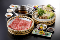 【有馬 瑞宝園】夕食｜神戸牛のしゃぶしゃぶコース（写真は3人前です）